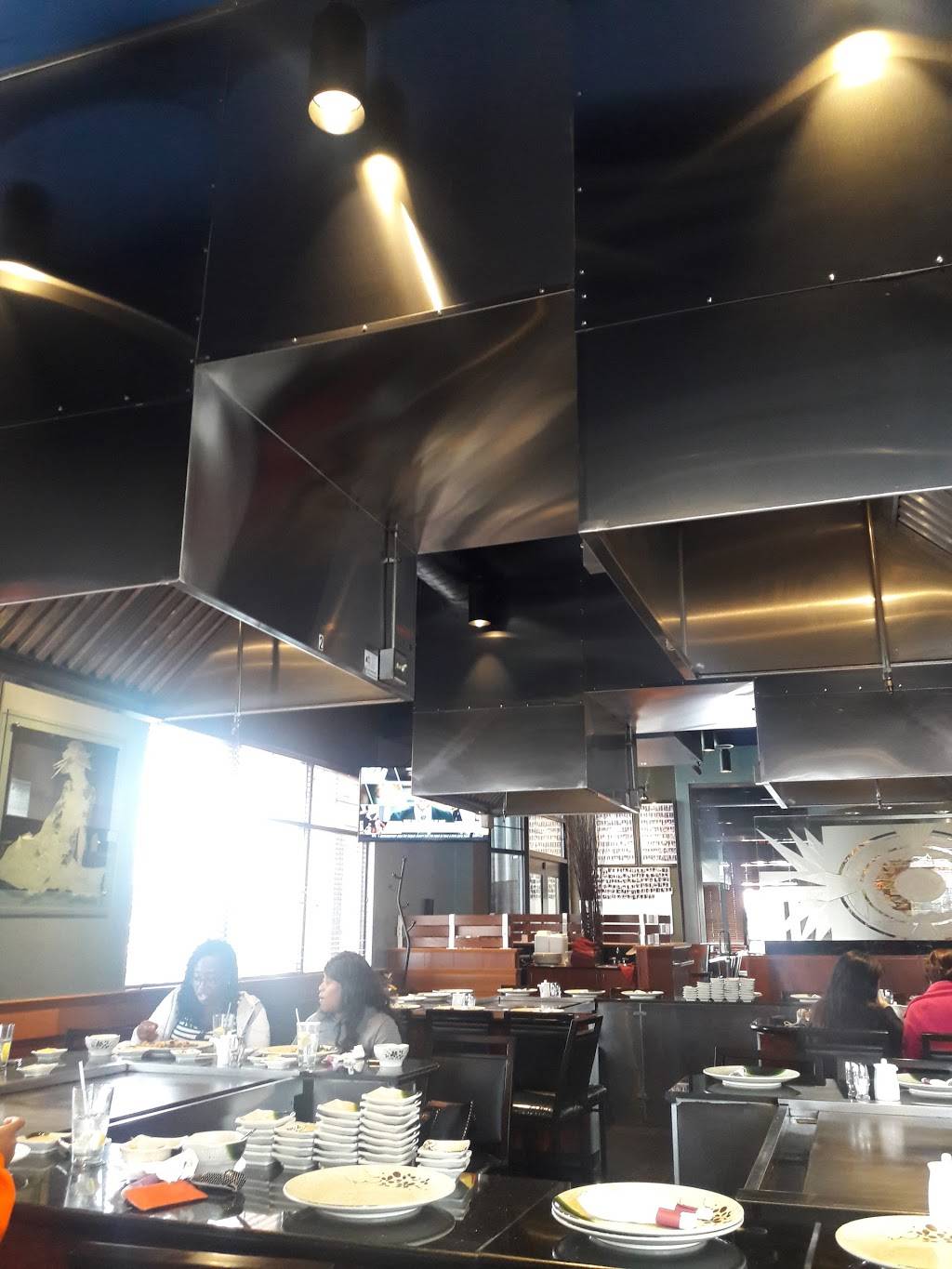 Oishi Hibachi Steak House | restaurant | 2501 N Prospect Ave, Champaign, IL 61822, USA | 2173986888 OR +1 217-398-6888