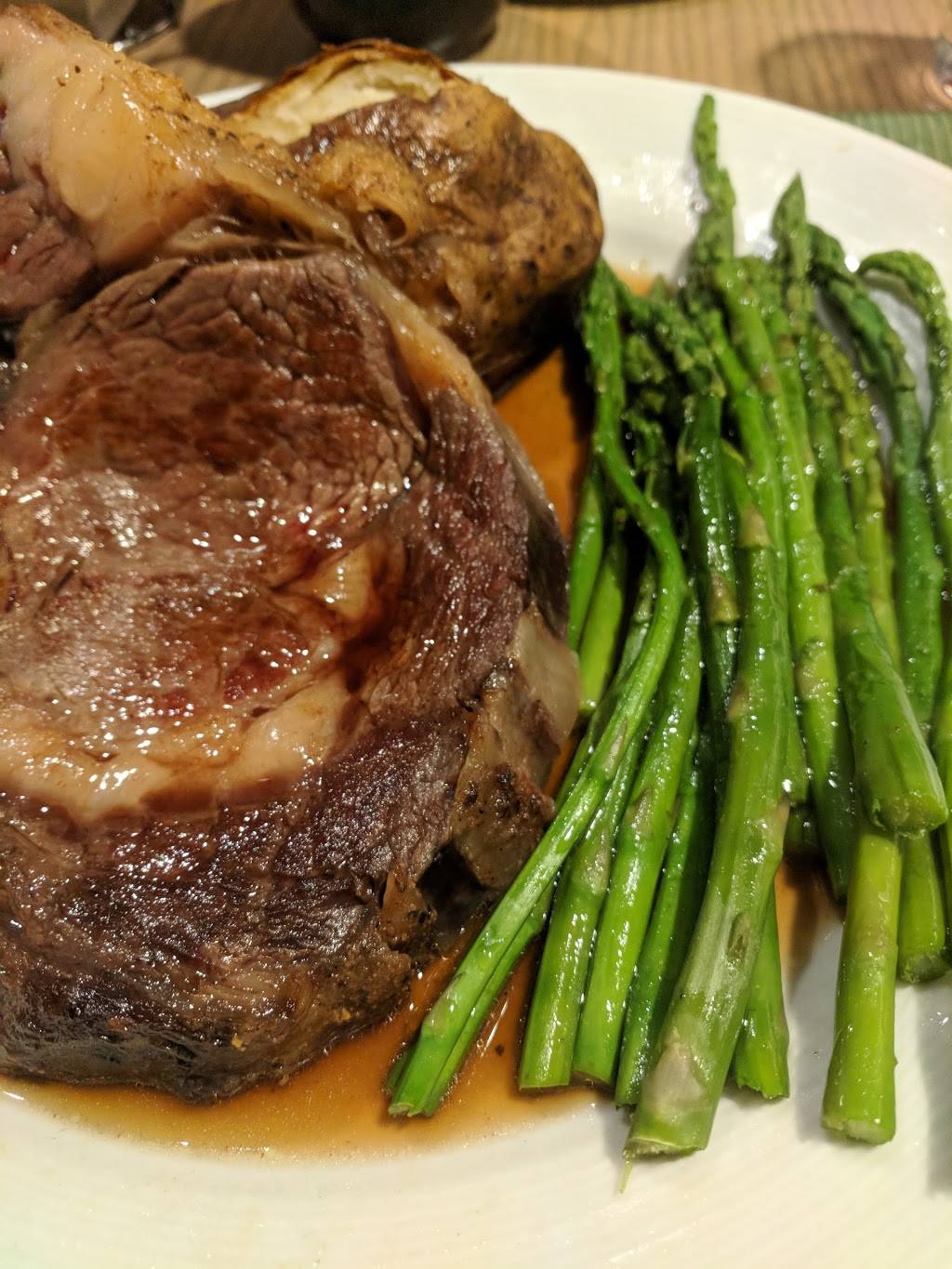 Hull & Mason bar And Kitchen at Boston marriott Quincy | restaurant | 1000 Marriott Dr, Quincy, MA 02169, USA | 6177742078 OR +1 617-774-2078