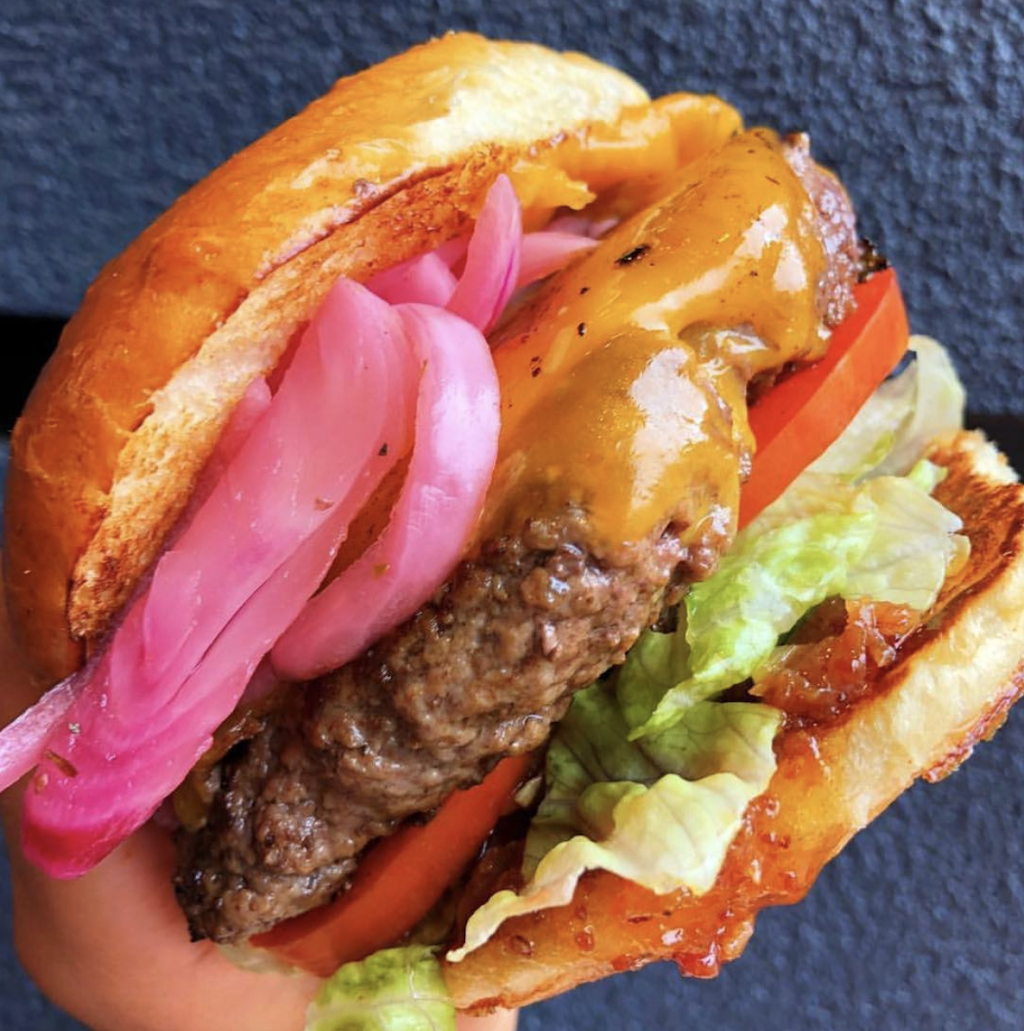 Big Buns Damn Good Burger Co | restaurant | 4251 Campbell Ave, Arlington, VA 22206, USA | 7039332867 OR +1 703-933-2867