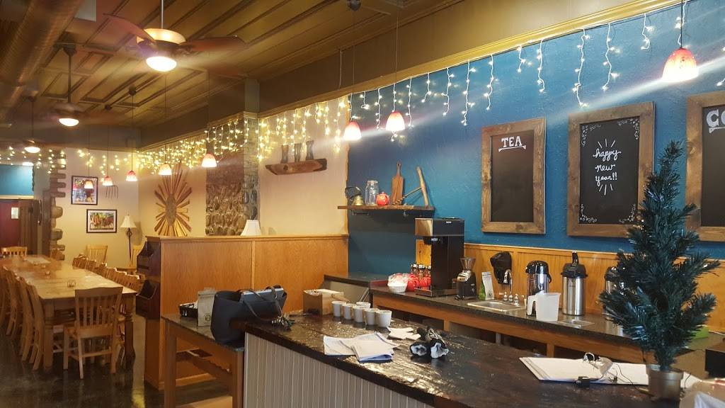 Black Walnut Kitchen | restaurant | 1014 17th Ave, Monroe, WI 53566, USA | 6083251809 OR +1 608-325-1809