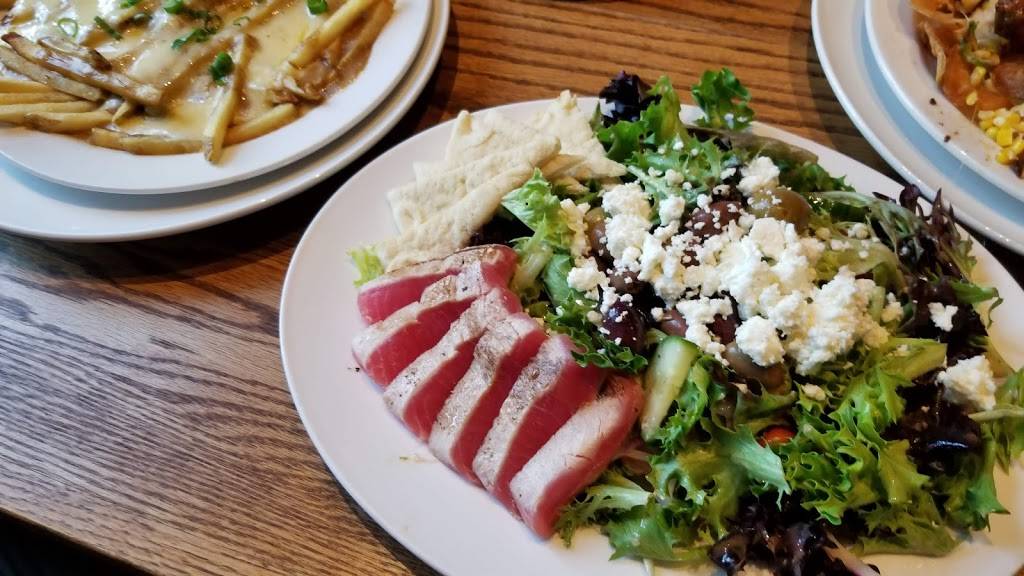 The Fix Burger Bar | restaurant | 108 Grove St, Worcester, MA 01605, USA | 7748233327 OR +1 774-823-3327