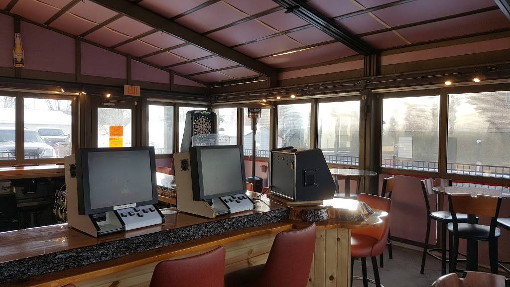 Cheap Andys Saloon | restaurant | 820 Davis St, Hammond, WI 54015, USA | 7157964477 OR +1 715-796-4477