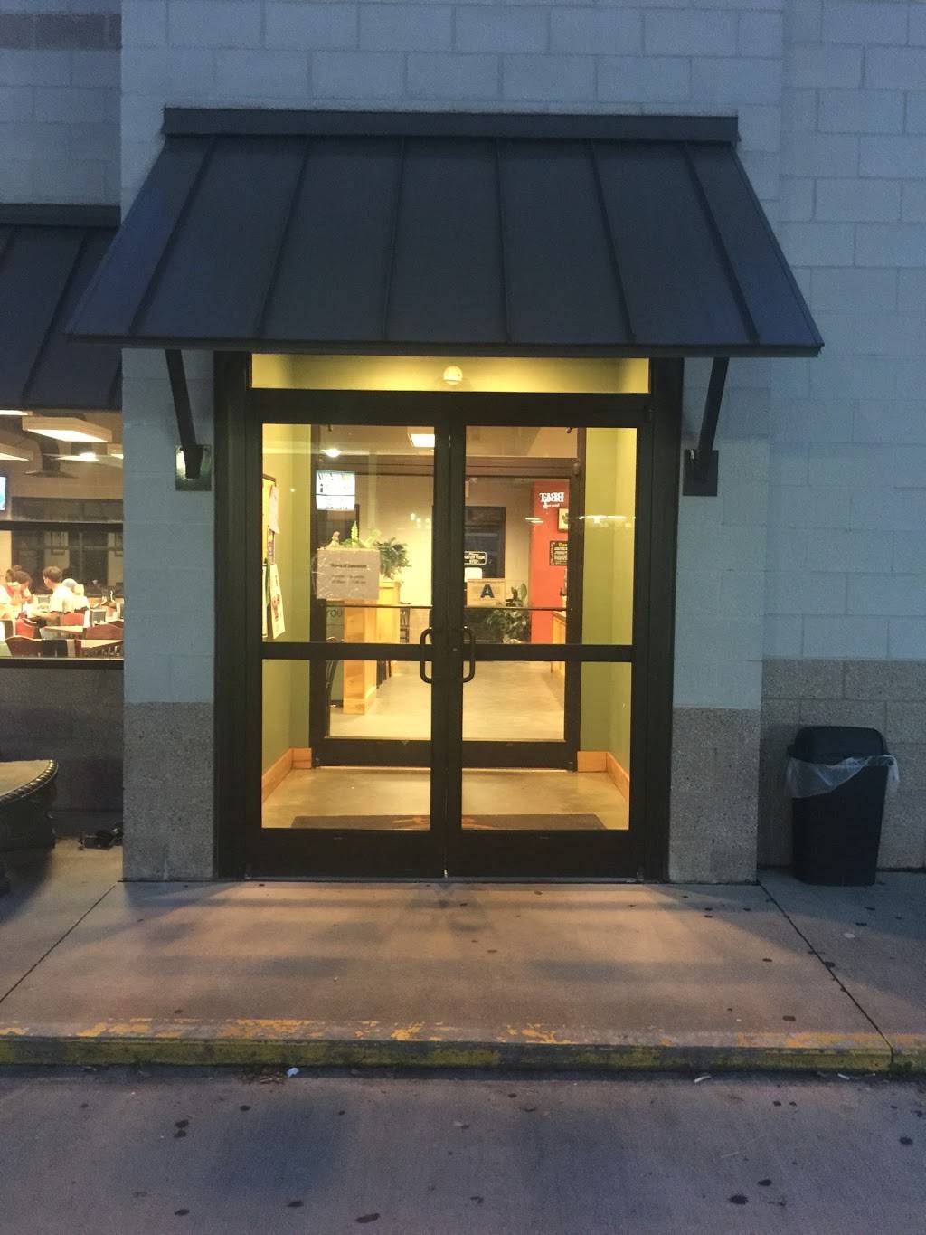 Clock of Williamston | restaurant | 307 E Main St, Williamston, SC 29697, USA | 8648477863 OR +1 864-847-7863