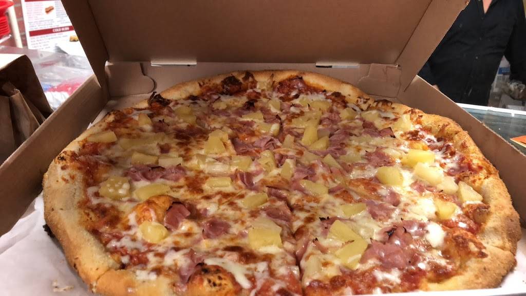 Little Italy Pizzeria & Deli | meal delivery | 762 West Side Ave, Jersey City, NJ 07306, USA | 2014356666 OR +1 201-435-6666