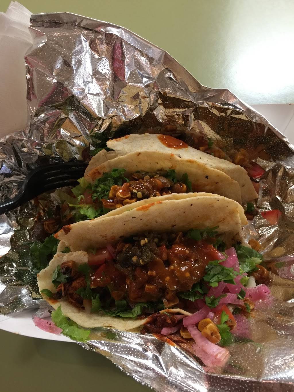 Mucha Lucha Taco Shop | restaurant | 4568 E Cactus Rd, Phoenix, AZ 85032, USA | 6027967135 OR +1 602-796-7135