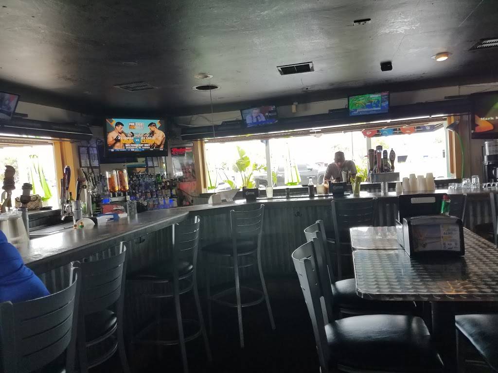 Skinnys Bar & Grill | restaurant | 13228 US-19, Hudson, FL 34667, USA | 7278634400 OR +1 727-863-4400