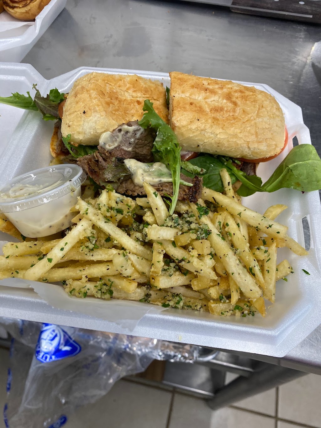 Chi Burger Babi | restaurant | 10148 S Ewing Ave, Chicago, IL 60617, USA | 7739641314 OR +1 773-964-1314