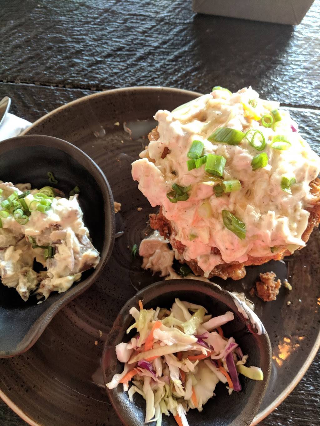 Lexington Smokehouse & Bar | restaurant | 344 Richmond Rd, Ottawa, ON K1Z 5C6, Canada | 6132188209 OR +1 613-218-8209