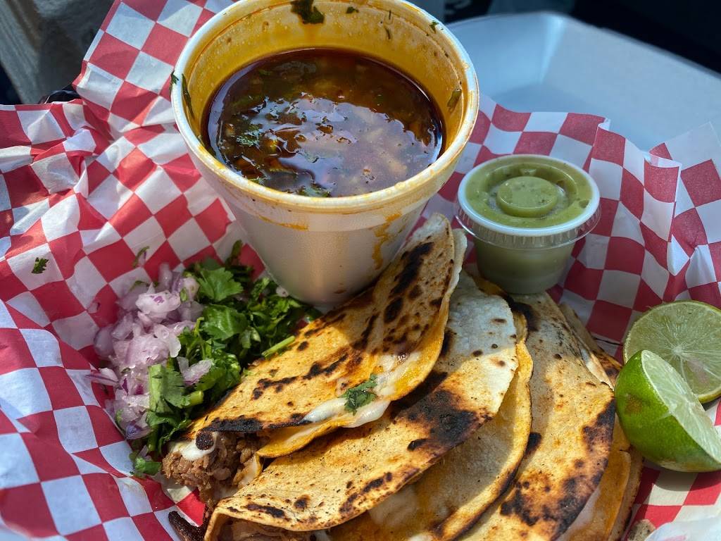 Birria Barrio | restaurant | 2710 S Presa St, San Antonio, TX 78210, USA | 2102894066 OR +1 210-289-4066