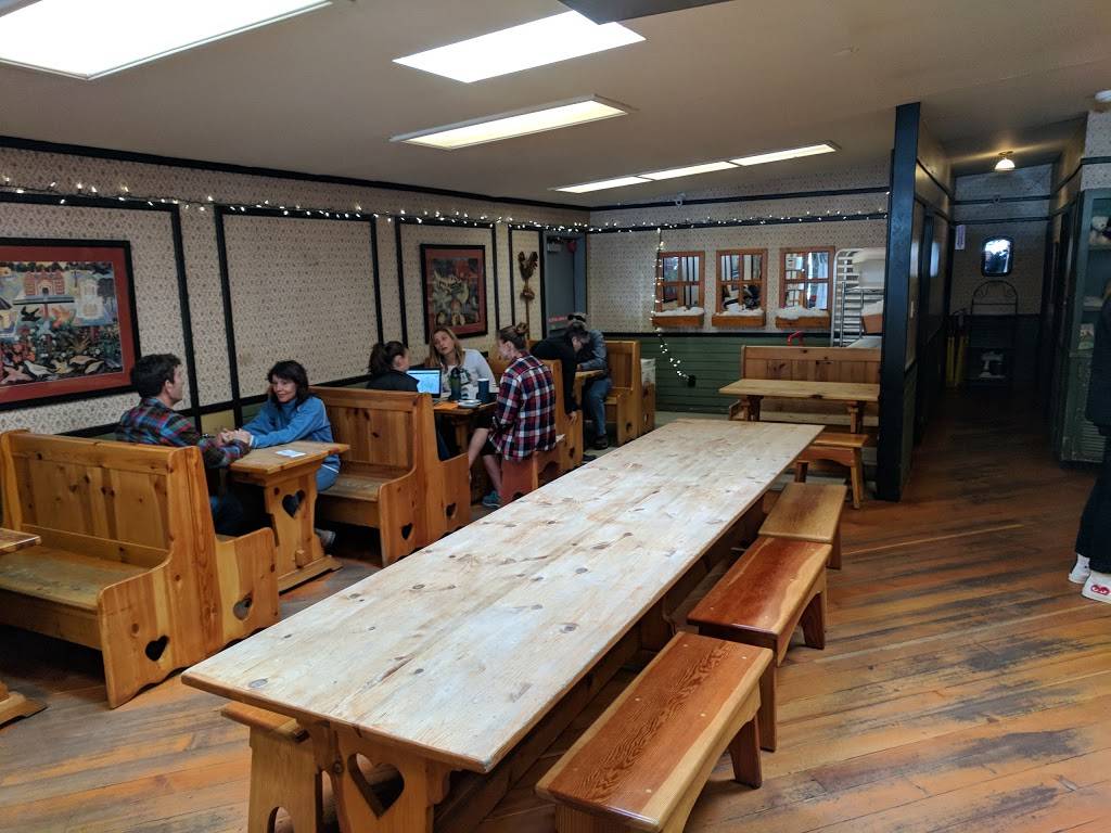 Moms Pie House | restaurant | 2119 Main St, Julian, CA 92036, USA | 7607652472 OR +1 760-765-2472