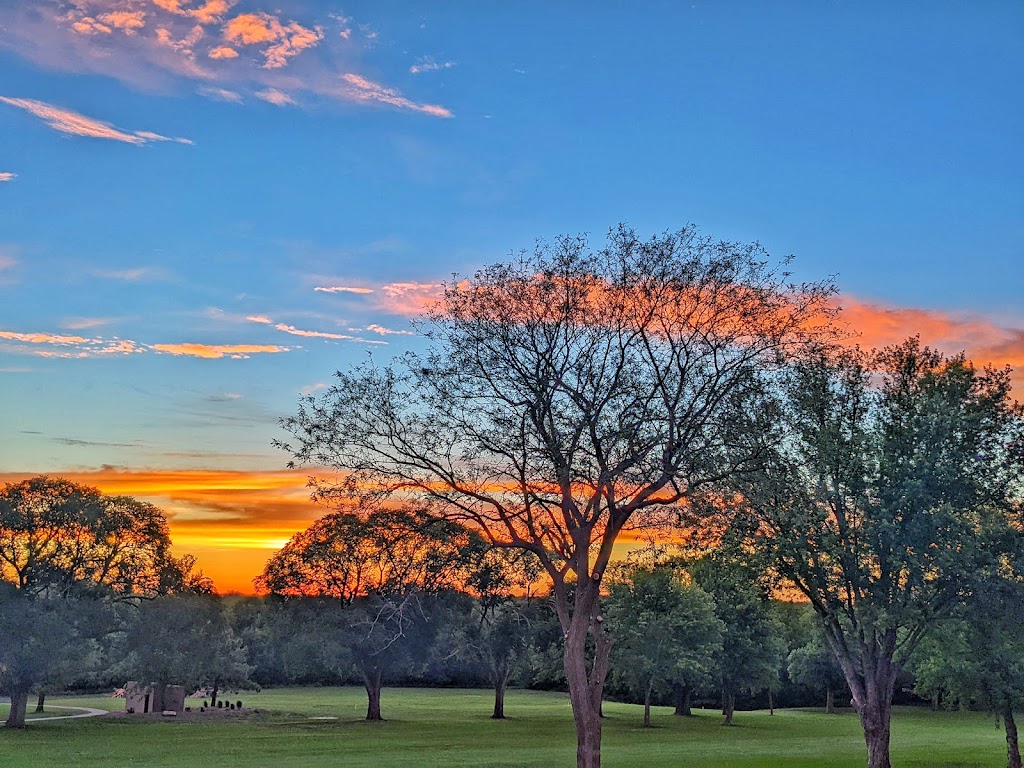 York Country Club | restaurant | 1016 W Elm St, York, NE 68467, USA | 4023623720 OR +1 402-362-3720