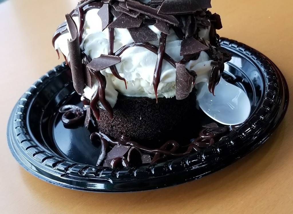 Cold Stone Creamery | bakery | 140 E Street Rd, Feasterville-Trevose, PA 19053, USA | 2153572225 OR +1 215-357-2225