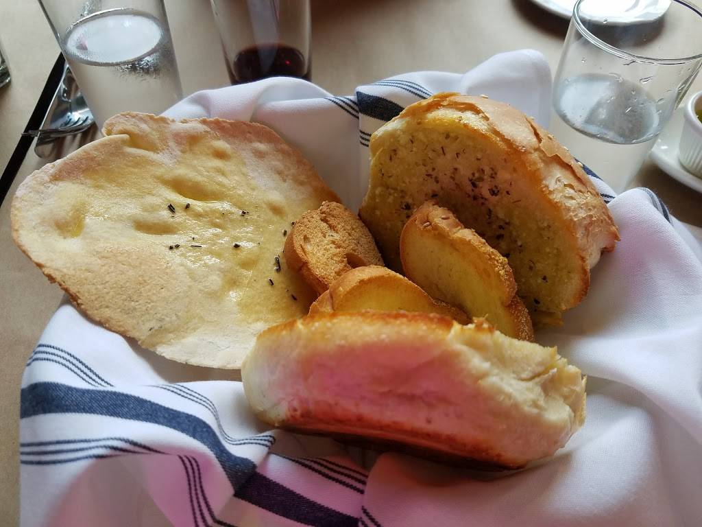 Peno Soul Food | restaurant | 7600 Wydown Blvd, St. Louis, MO 63105, USA | 3148999699 OR +1 314-899-9699