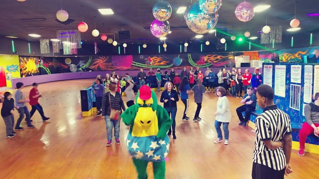 Skateland | cafe | 3902 N Glen Arm Rd, Indianapolis, IN 46254, USA | 3172916795 OR +1 317-291-6795