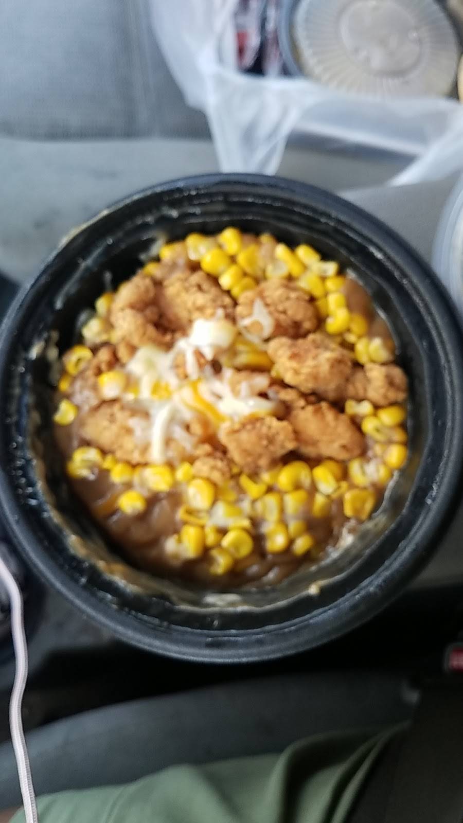 KFC | restaurant | 316 Madison St, Oak Park, IL 60302, USA | 7083864770 OR +1 708-386-4770