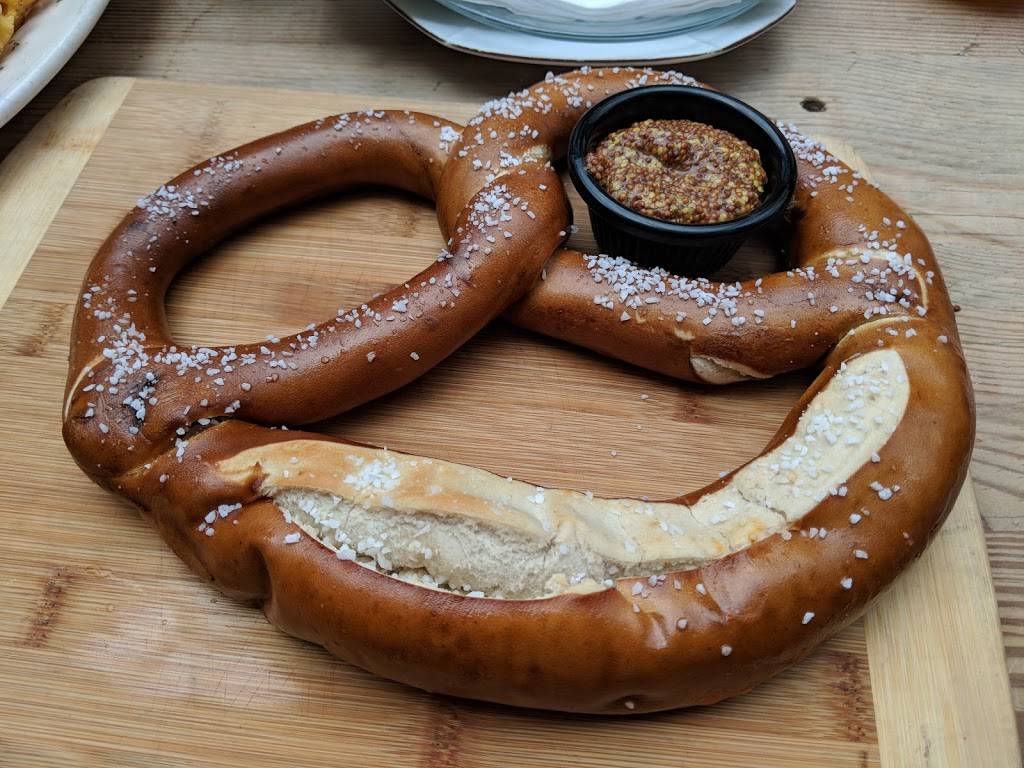 Gebhards Beer Culture | restaurant | 228 W 72nd St, New York, NY 10023, USA | 9176393420 OR +1 917-639-3420