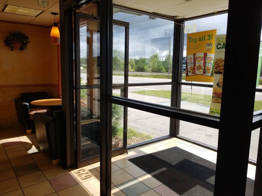 Subway | restaurant | 625 N Williams St, Mancelona, MI 49659, USA | 2315875110 OR +1 231-587-5110