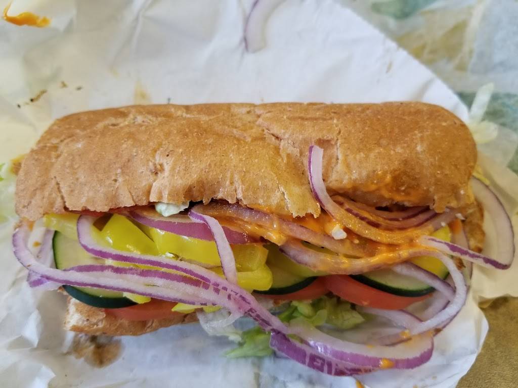 Subway Restaurants | restaurant | 43571 Mission Blvd, Fremont, CA 94539, USA | 5103531516 OR +1 510-353-1516