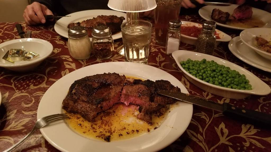 Libs Supper Club | restaurant | 106 W 5th St, Elmira, NY 14901, USA | 6077332752 OR +1 607-733-2752