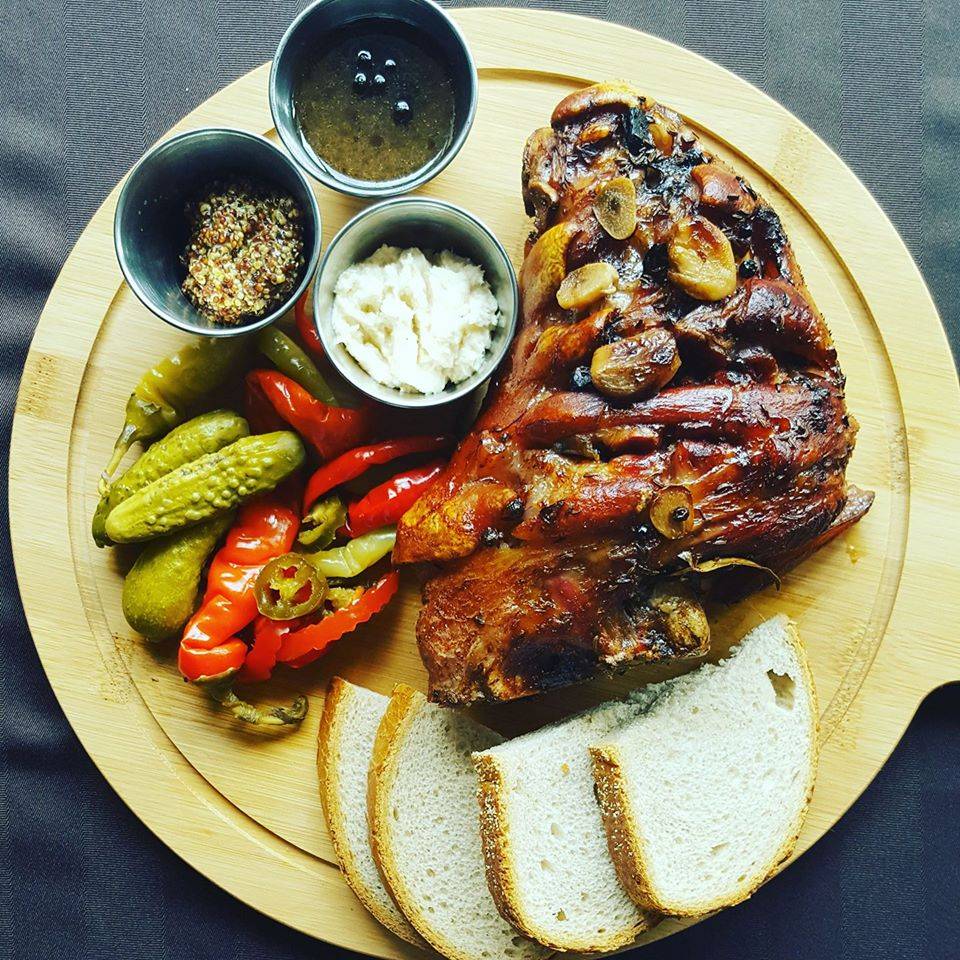 Prague Restaurant | restaurant | 450 Scarborough Golf Club Rd, Scarborough, ON M1G 1H1, Canada | 4162890283 OR +1 416-289-0283