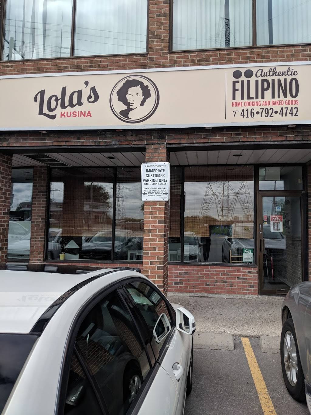 Lolas Kusina | restaurant | 96 Rexdale Blvd #4, Etobicoke, ON M9W 1N7, Canada | 4167924742 OR +1 416-792-4742