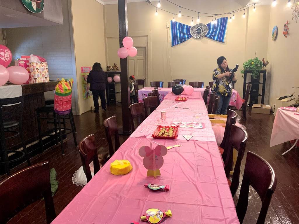 Jimadores | restaurant | 132 N Walnut Ave, Princeville, IL 61559, USA | 3093850066 OR +1 309-385-0066