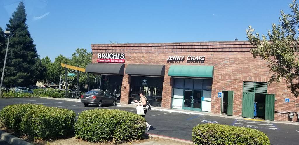 Bruchis CheeseSteaks & Salads | restaurant | 565 Howe Ave #3, Sacramento, CA 95825, USA | 9166439983 OR +1 916-643-9983