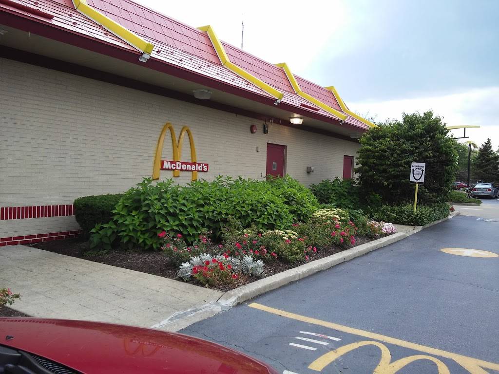 McDonalds | cafe | 3S010 IL-53, Glen Ellyn, IL 60137, USA | 6304695995 OR +1 630-469-5995