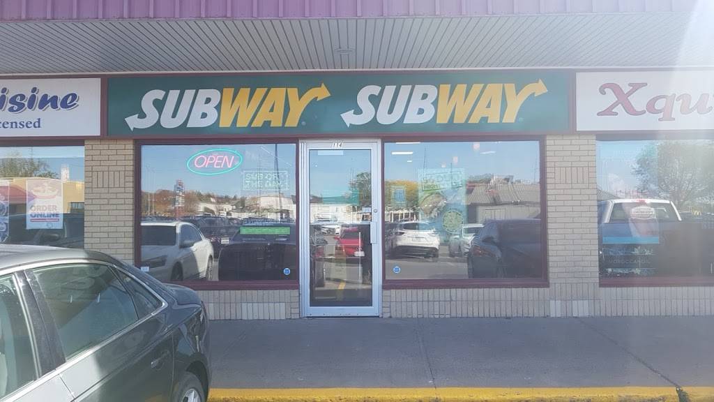 Subway Kanata | meal takeaway | 500 Hazeldean Rd, Kanata, ON K2L 2B5, Canada | 6138315050 OR +1 613-831-5050