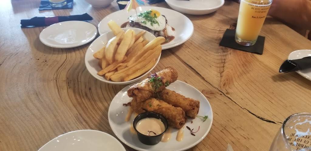 Rocky Hill Brewing Grill & Tavern | restaurant | 1140 N Van Ness Ave Ste 103, Fresno, CA 93728, USA | 5595737472 OR +1 559-573-7472