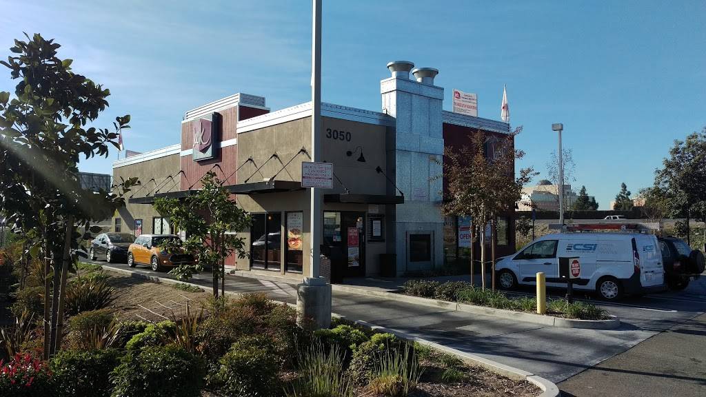 Jack in the Box | restaurant | 3050 W Chapman Ave, Orange, CA 92868, USA | 7146343686 OR +1 714-634-3686