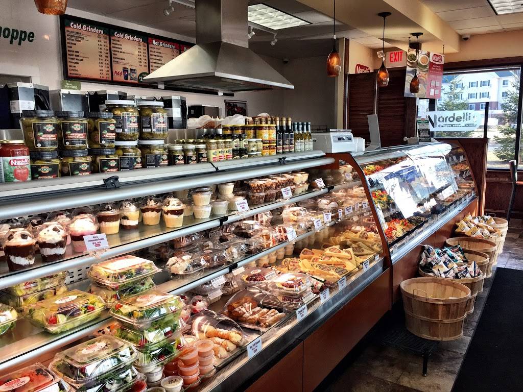 Nardellis Grinder Shoppe | restaurant | 315 Old Gate Ln, Milford, CT 06460, USA | 2036932227 OR +1 203-693-2227