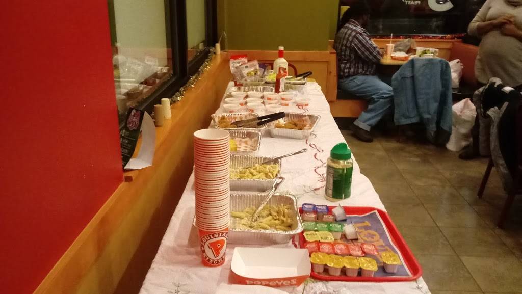 Popeyes Louisiana Kitchen | restaurant | 4213 W Main St, Kalamazoo, MI 49006, USA | 2694599963 OR +1 269-459-9963