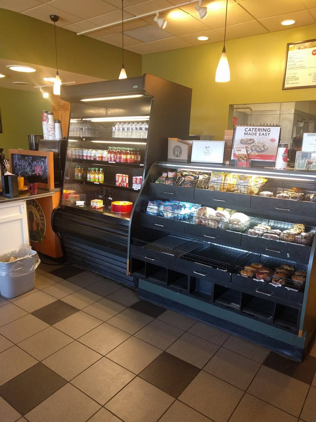 Big Apple Bagels | bakery | 2058 Lake Michigan Dr NW, Grand Rapids, MI 49504, USA | 6167352390 OR +1 616-735-2390