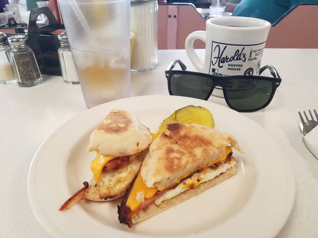 Harolds Koffee House | cafe | 8327 N 30th St, Omaha, NE 68112, USA | 4024519776 OR +1 402-451-9776