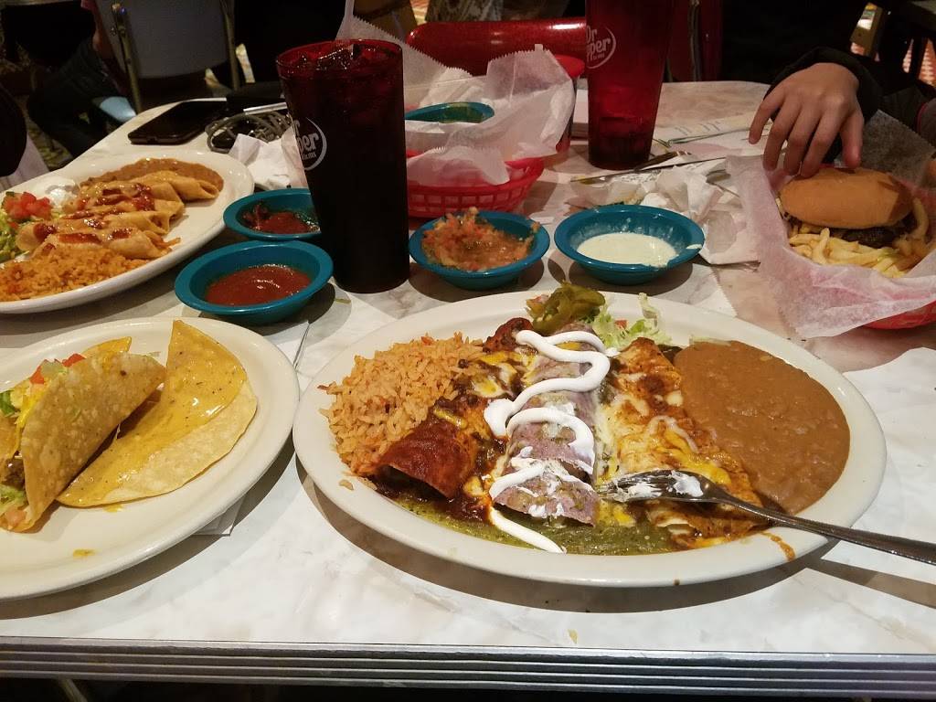 Chuys | restaurant | 1618 Western Blvd, Jacksonville, NC 28546, USA | 9102190330 OR +1 910-219-0330
