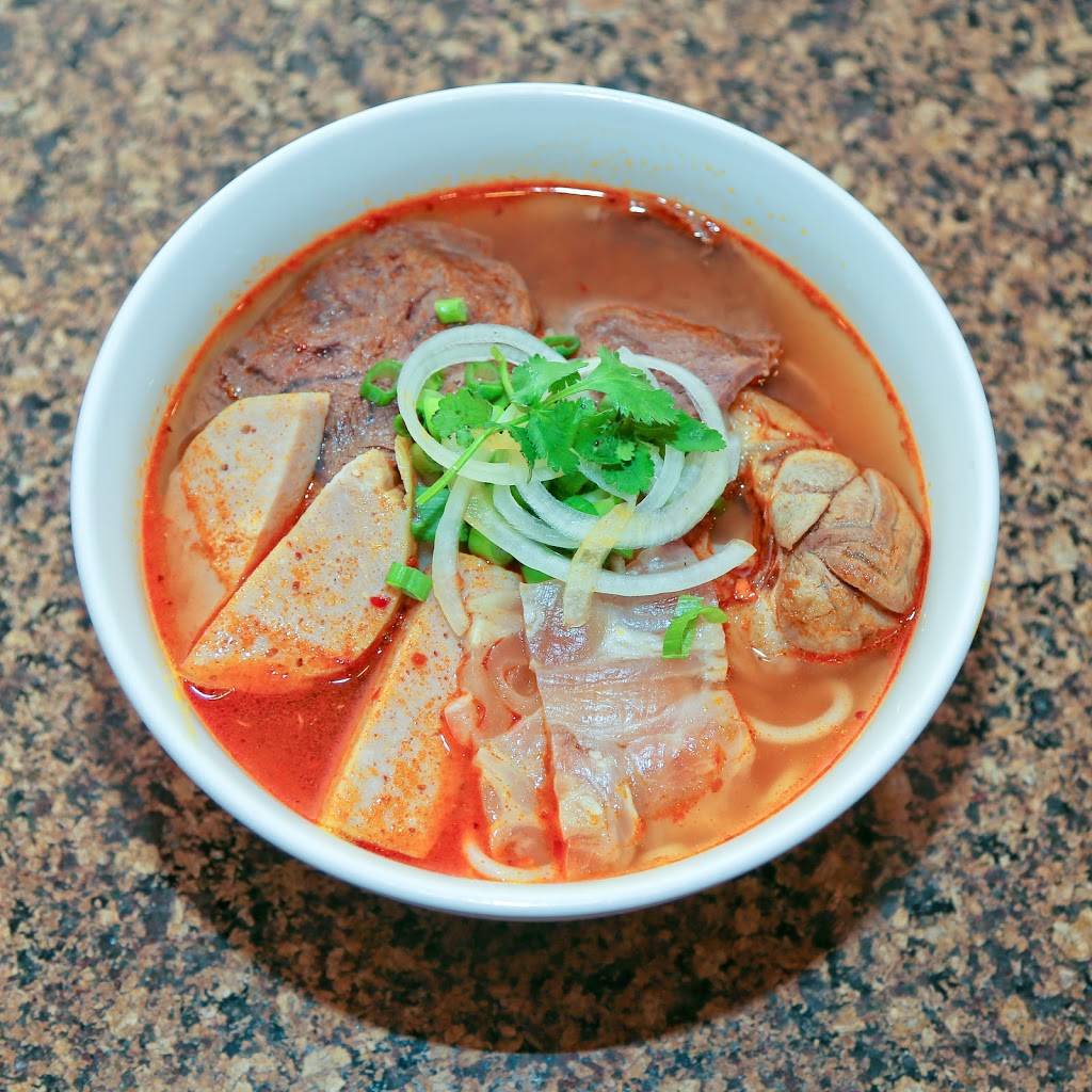 Pho Viet Vietnamese Restaurant | restaurant | 4232 W Bell Rd Ste 8 & 9, Glendale, AZ 85308, USA | 6022350282 OR +1 602-235-0282