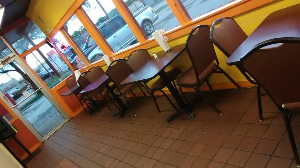 Las Casuelas Mexican Restaurant | restaurant | 901 E Harry St, Wichita, KS 67211, USA | 3162641424 OR +1 316-264-1424