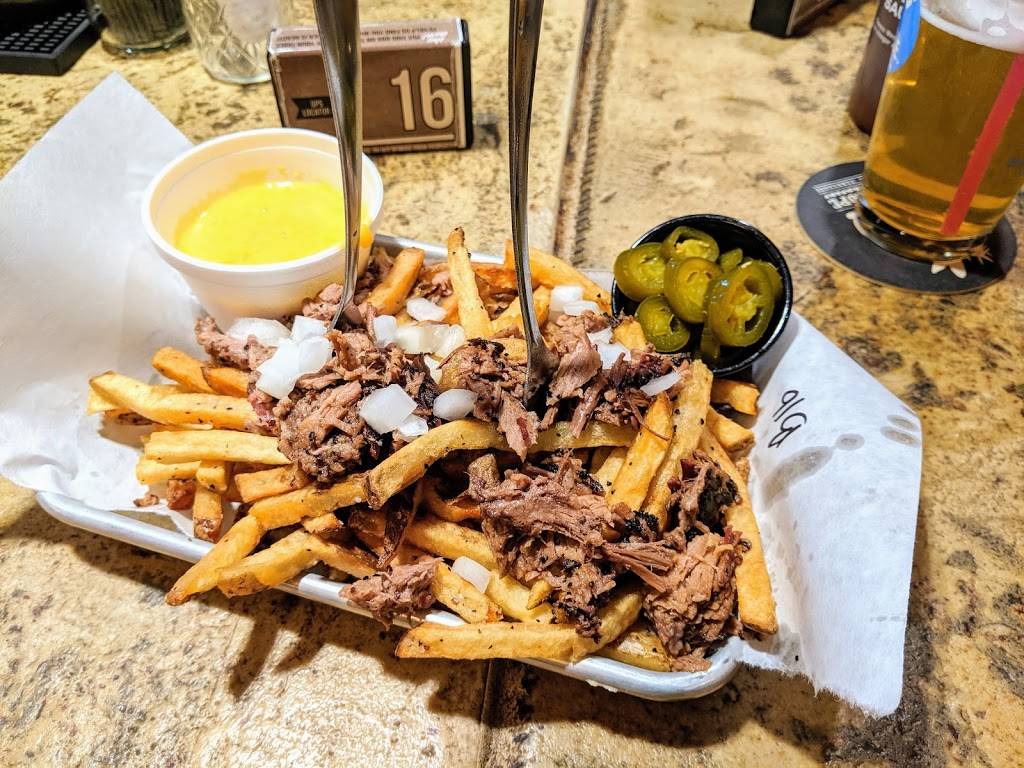 Martins Bar-B-Que Joint | restaurant | 2400 Elliston Pl, Nashville, TN 37203, USA | 6157472473 OR +1 615-747-2473