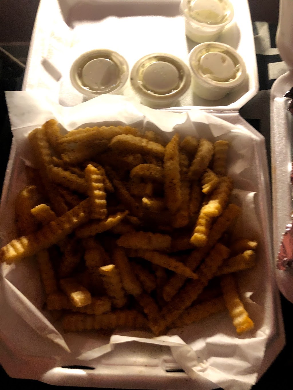 Fry Daddys | restaurant | 2304 St Stephens Rd, Mobile, AL 36617, USA | 2512778822 OR +1 251-277-8822