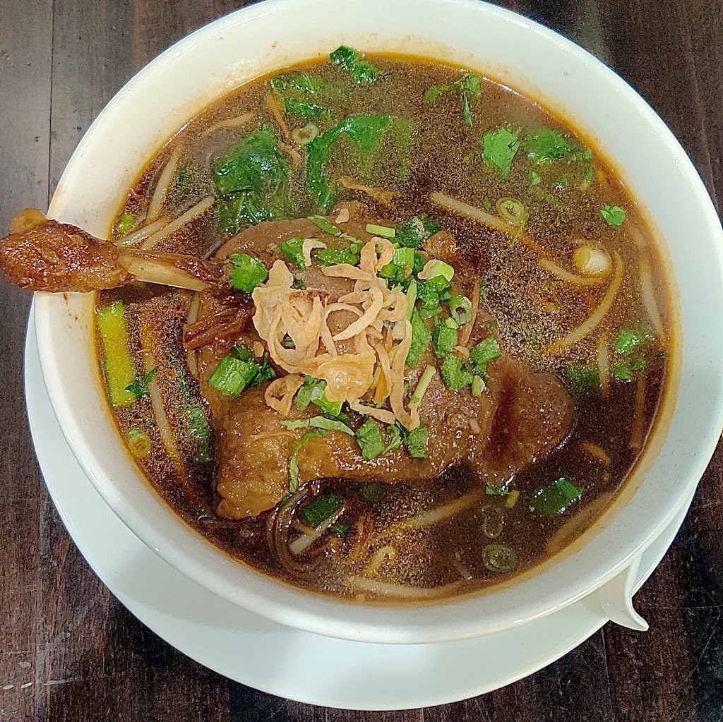 Rice & Spicy Thai Kitchen | restaurant | 11590 Galm Rd unit 108, San Antonio, TX 78254, USA | 2109995112 OR +1 210-999-5112