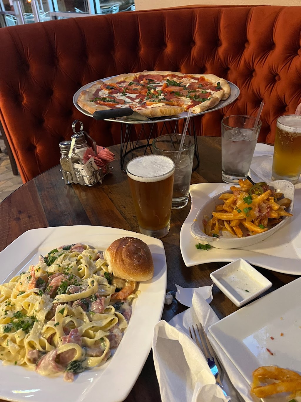 Bright Restaurant & Bar | restaurant | 901 Crystal Falls Pkwy suite 101, Leander, TX 78641, USA | 5125285029 OR +1 512-528-5029