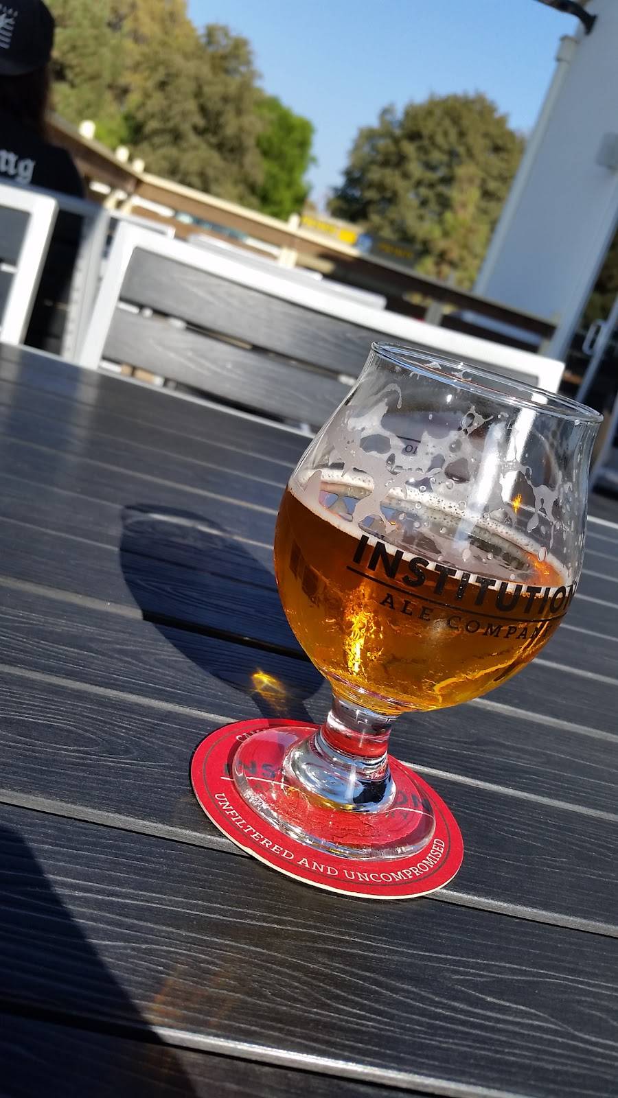 Institution Ale Co. | restaurant | 3841 Mission Oaks Blvd, Camarillo, CA 93012, USA | 8054823777 OR +1 805-482-3777