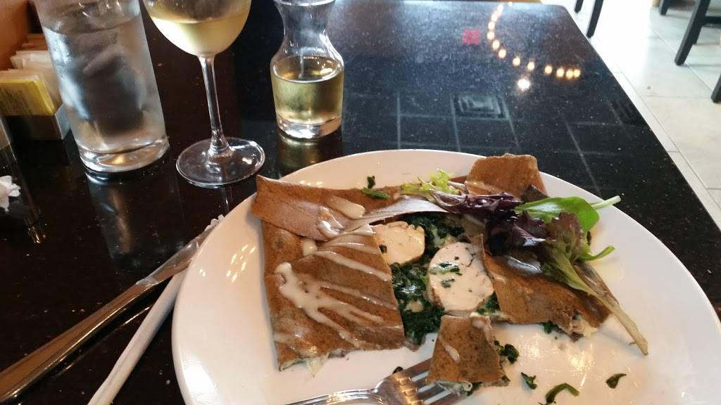 Le Crave of Titusville | restaurant | 2520 S Washington Ave #100, Titusville, FL 32780, USA | 3212927373 OR +1 321-292-7373