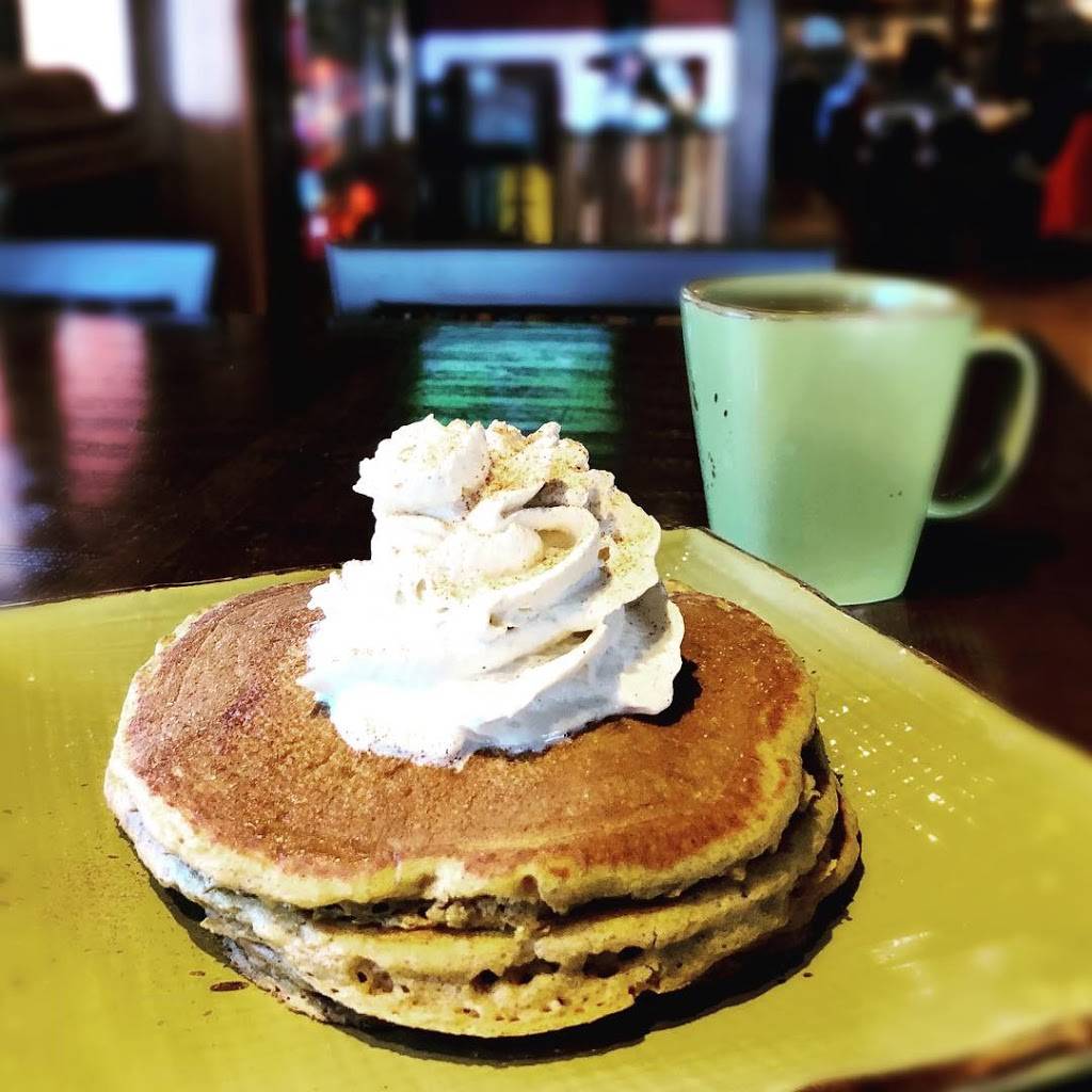 Crossover Cantina & Eatery | restaurant | 28023 Kramer Rd, Waterford, WI 53185, USA | 2623327159 OR +1 262-332-7159