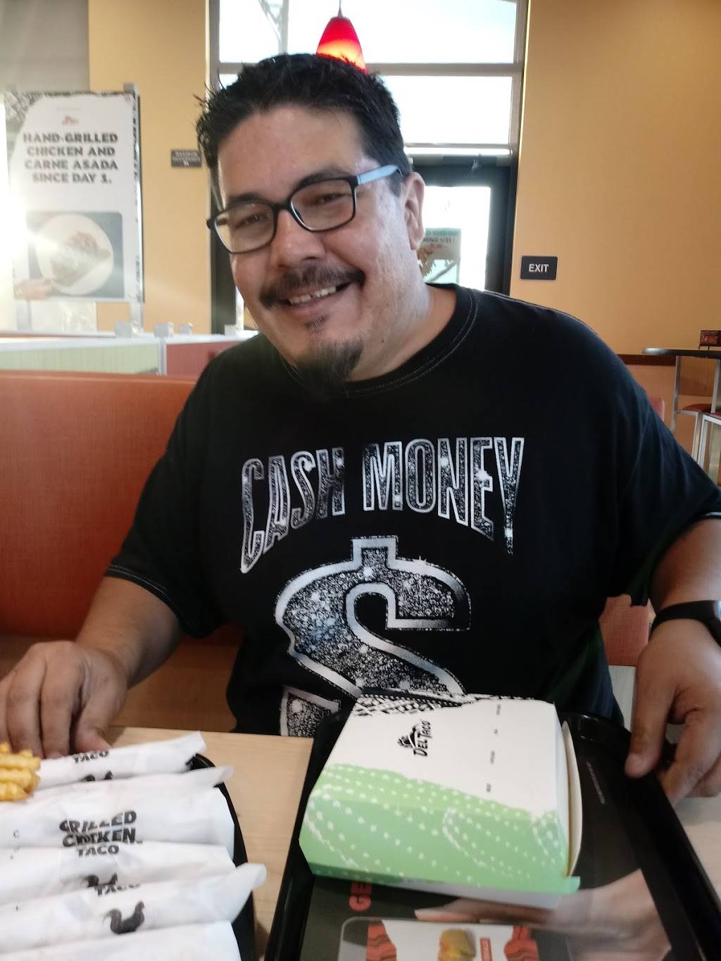 Del Taco | restaurant | 2315 Eye St, Bakersfield, CA 93301, USA | 6616340241 OR +1 661-634-0241