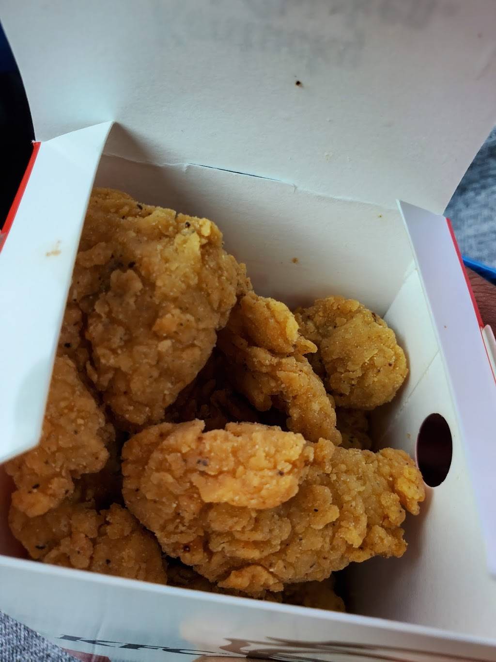 KFC | restaurant | 1217 Carraway Blvd, Birmingham, AL 35234, USA | 2053281304 OR +1 205-328-1304