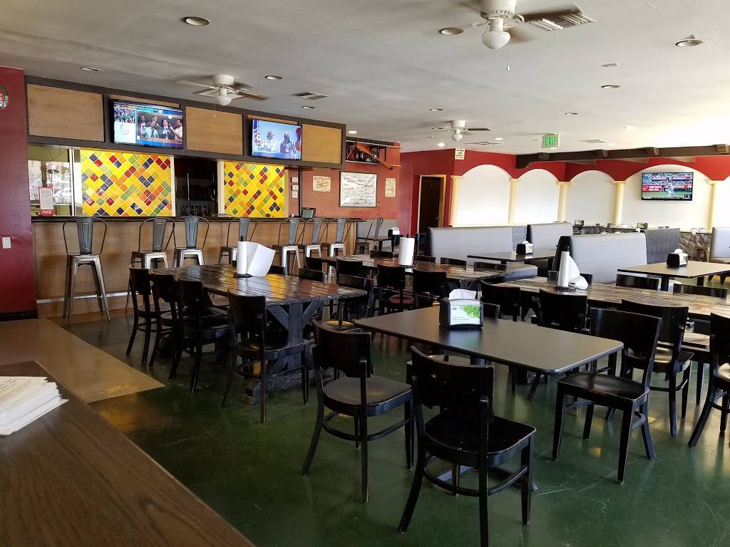 Flying Ace Pizza | restaurant | 9799 Magnolia Ave, Riverside, CA 92503, USA | 9517854041 OR +1 951-785-4041