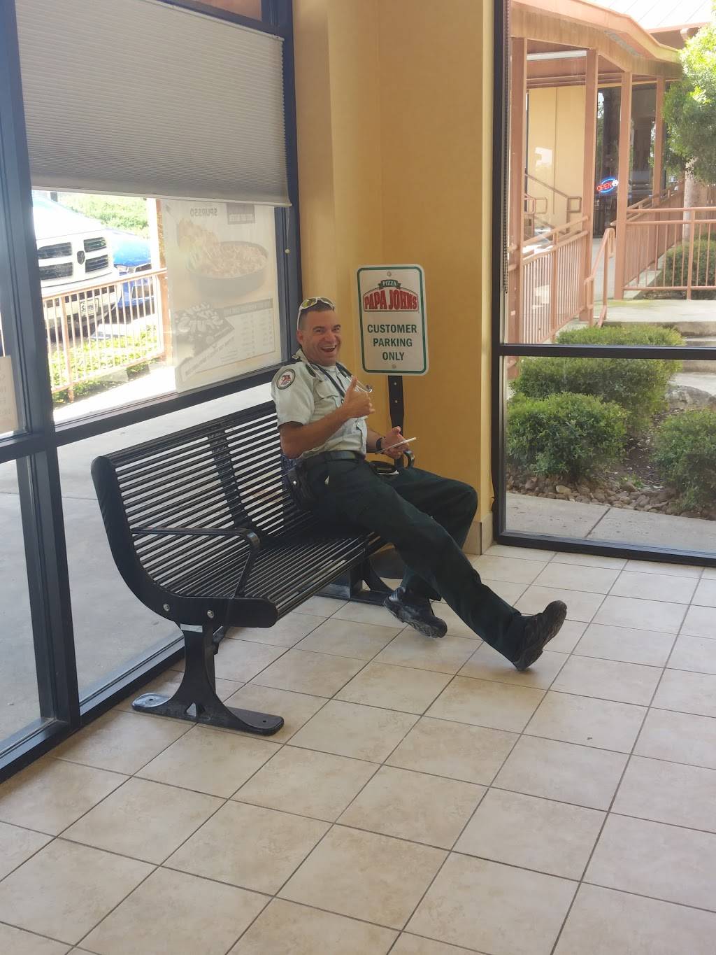 Papa Johns Pizza | restaurant | 9091 Fair Oaks Pkwy Ste 207, Boerne, TX 78015, USA | 2106987272 OR +1 210-698-7272