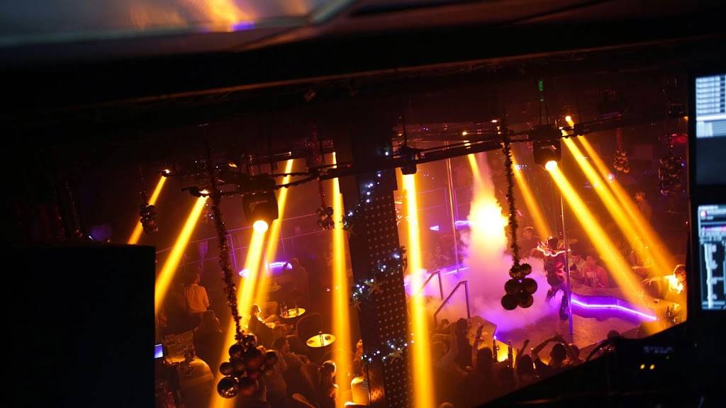 Scarletts Cabaret | night club | 2920 SW 30th Ave, Hallandale Beach, FL 33009, USA | 9544558318 OR +1 954-455-8318